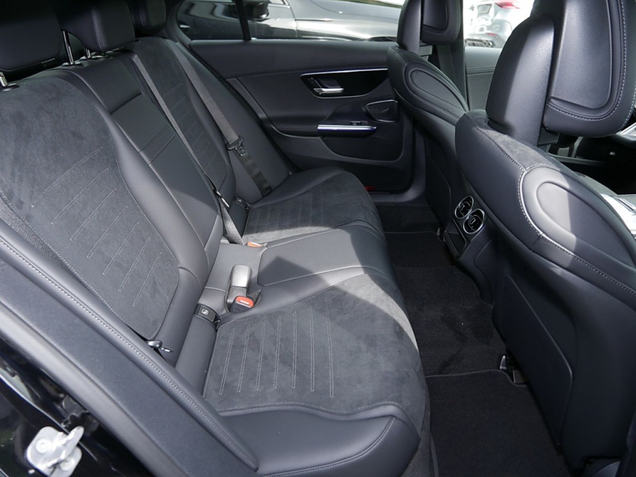 Mercedes-Benz C-Klasse – Bild 7
