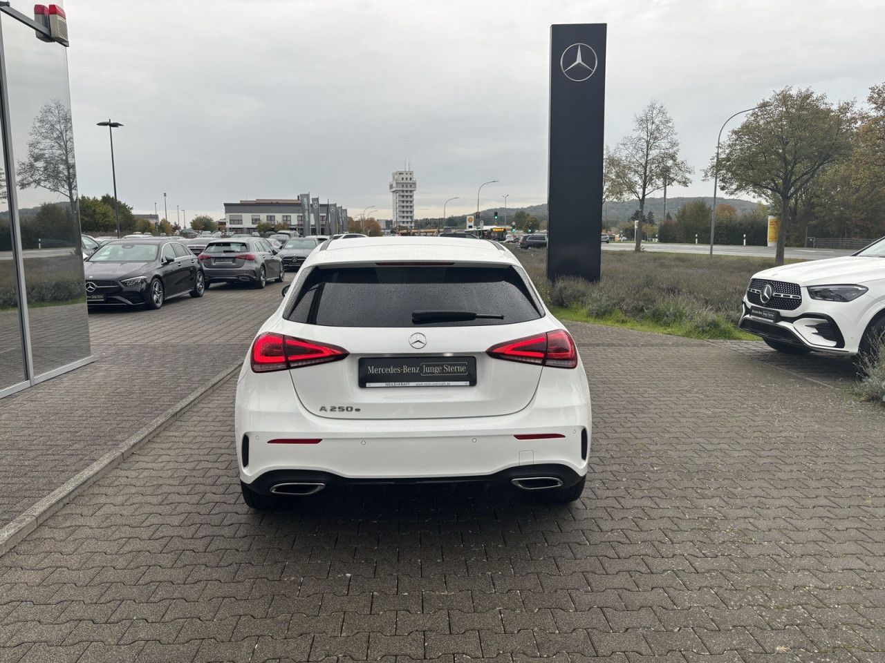Fahrzeugbild 6 / 30