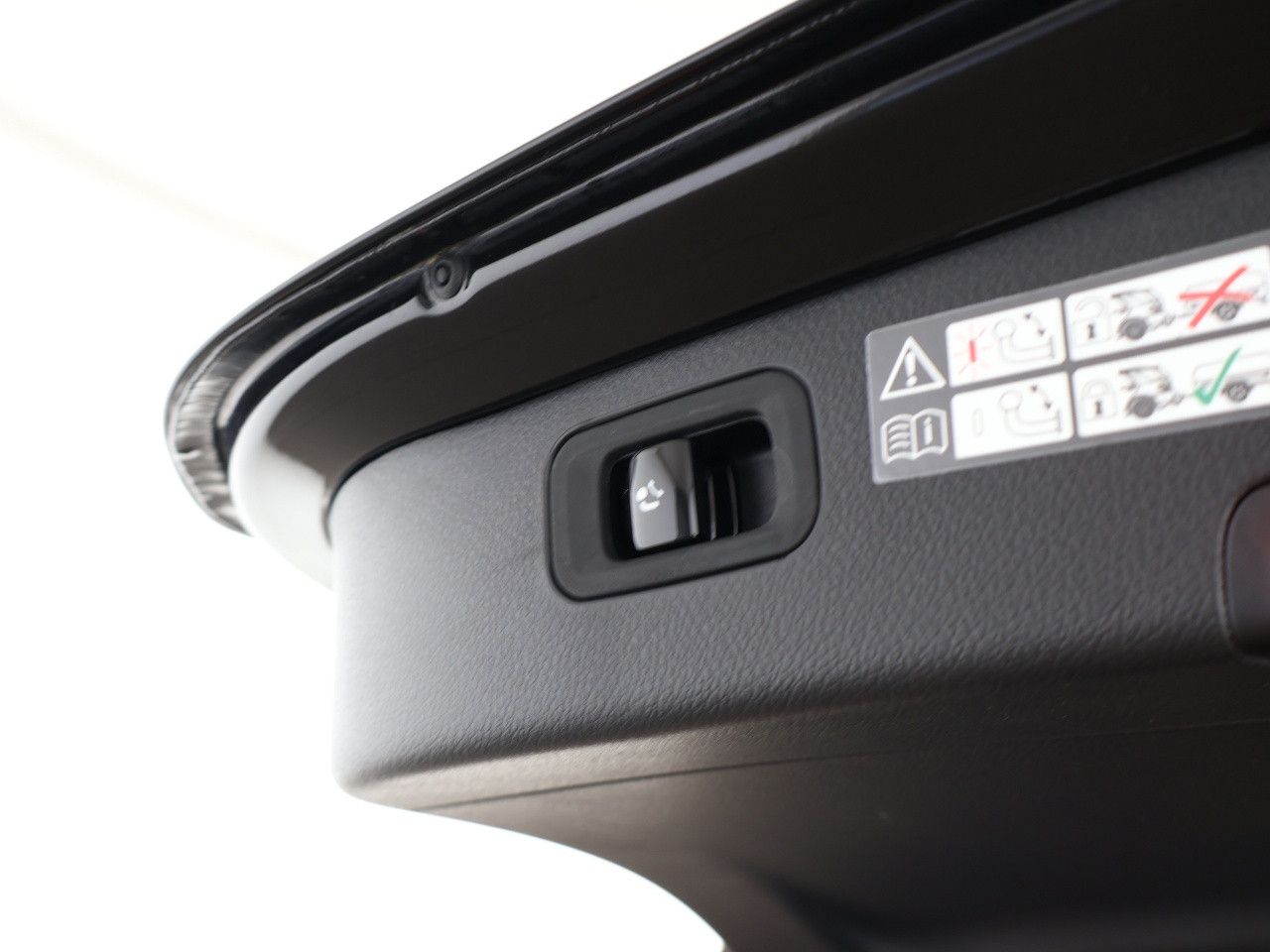 Mercedes-Benz C-Klasse – Bild 20