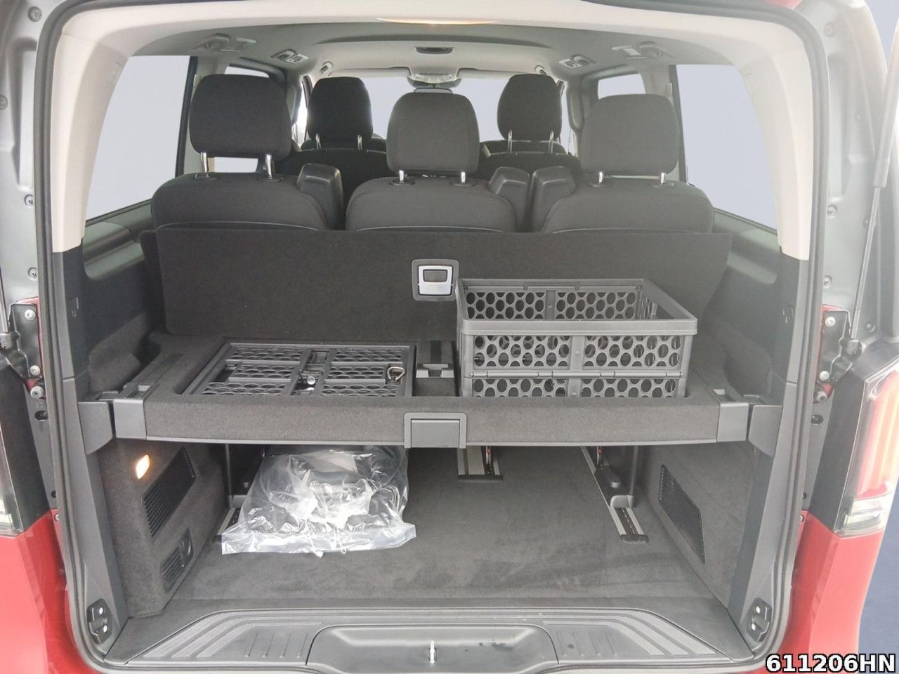 Mercedes-Benz EQV – Bild 11