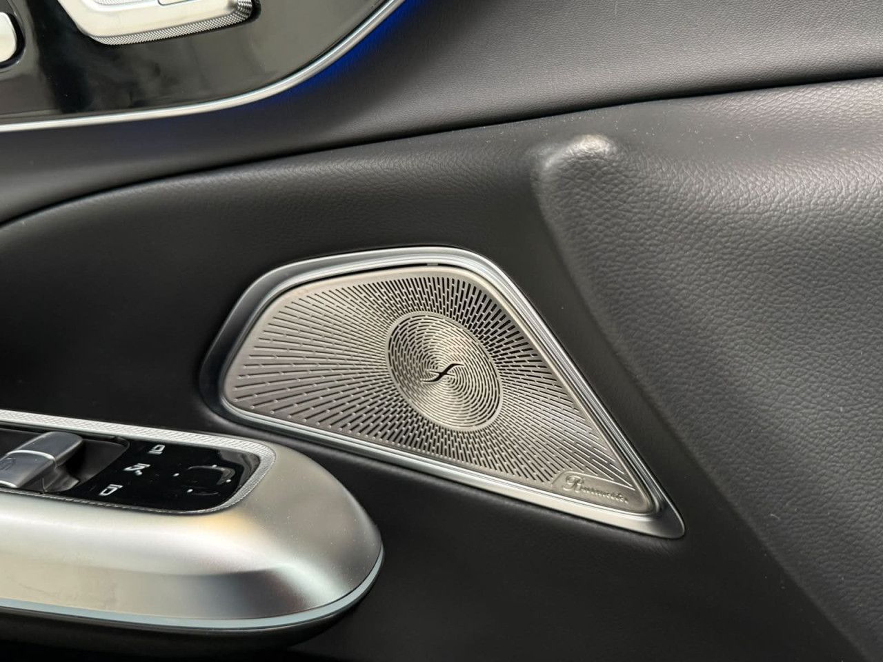 Mercedes-Benz E-Klasse – Bild 16