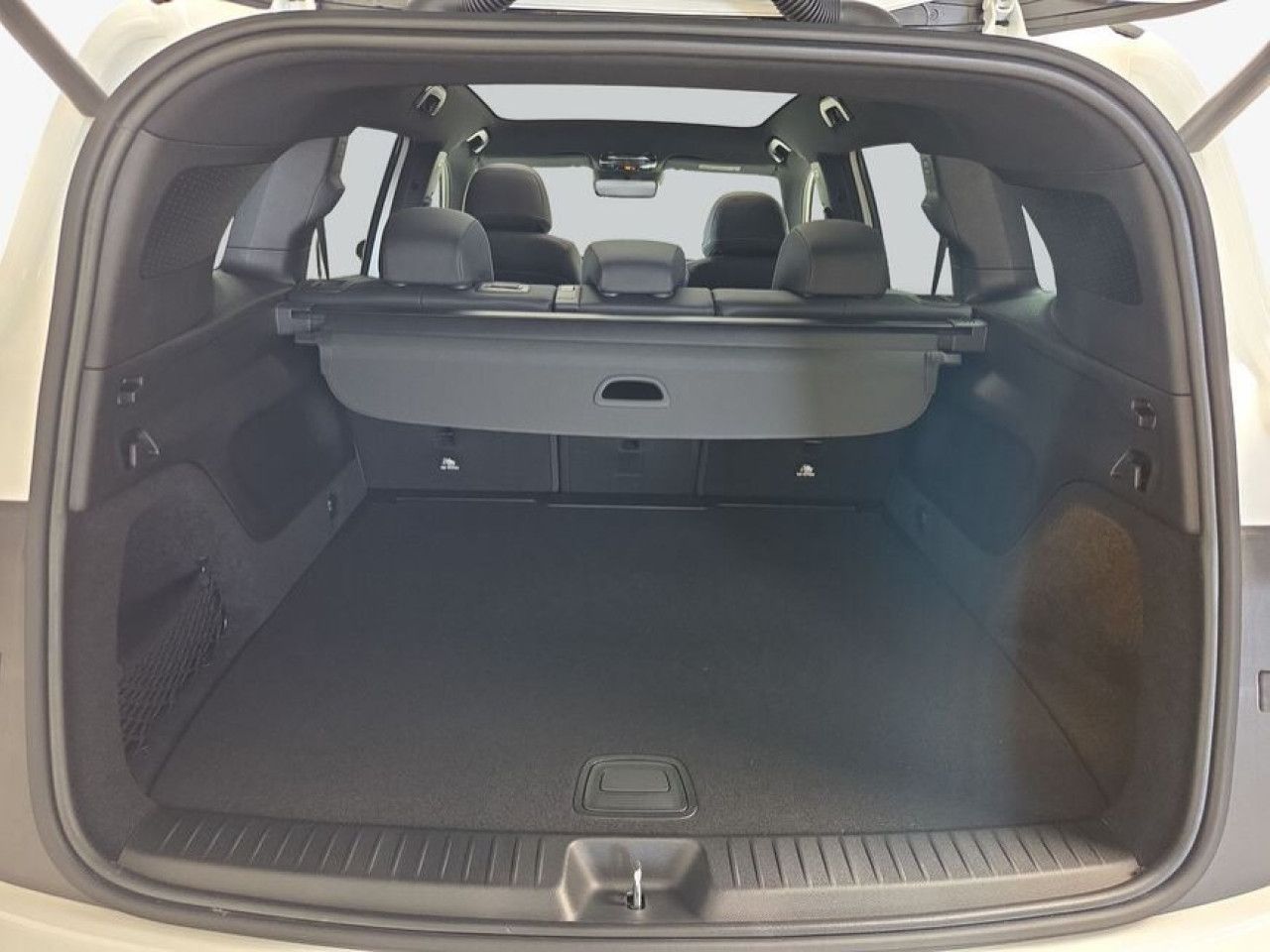 Mercedes-Benz GLB – Bild 9