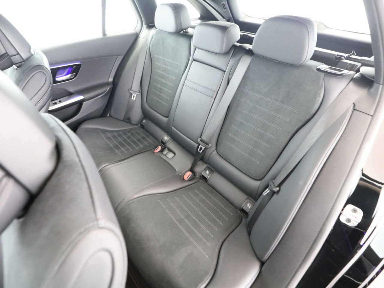 Mercedes-Benz C-Klasse – Bild 12