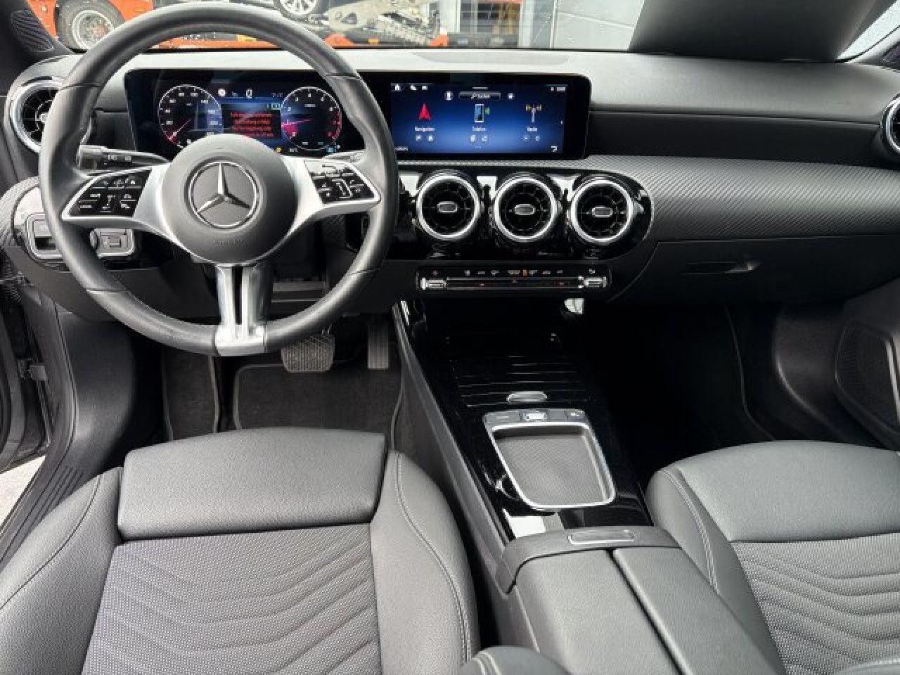 Mercedes-Benz CLA – Bild 2
