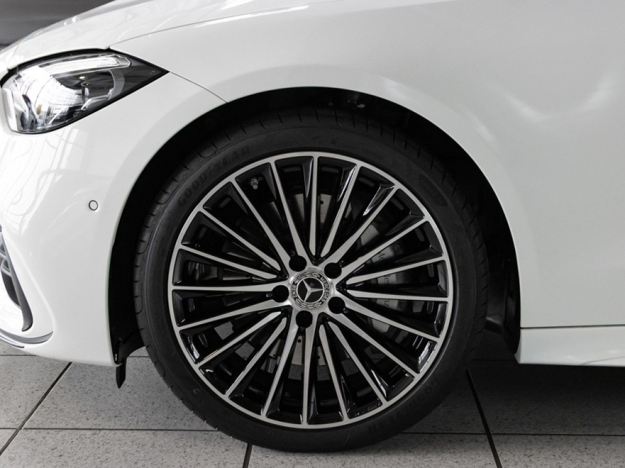 Mercedes-Benz C-Klasse – Bild 10