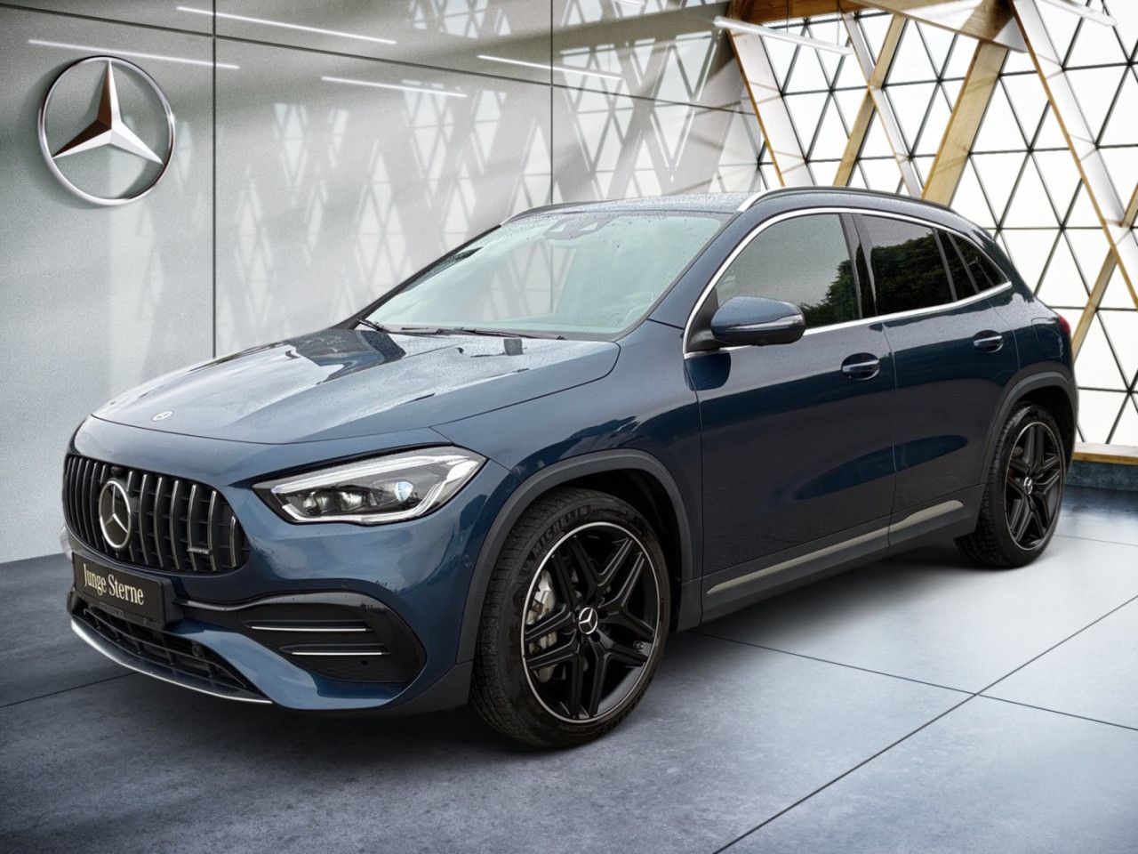 Mercedes-Benz GLA – Bild 2