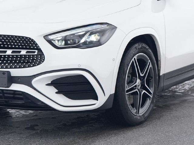 Mercedes-Benz GLA 220