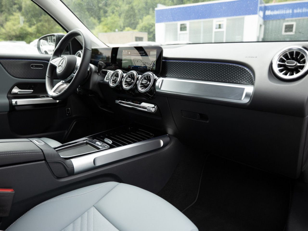 Mercedes-Benz GLB – Bild 2