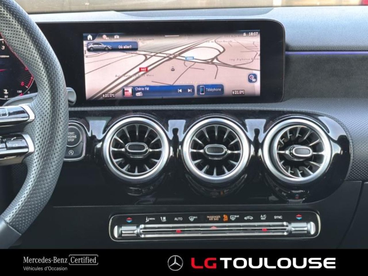 Photo du v&eacute;hicule 15 / 18