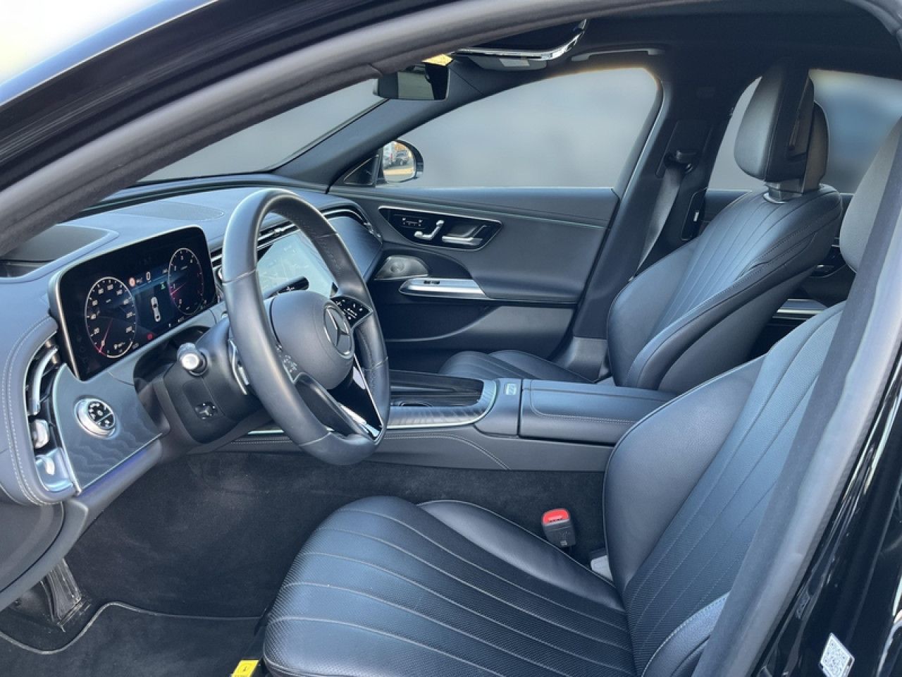 Zdjęcie pojazdu 13 / 17