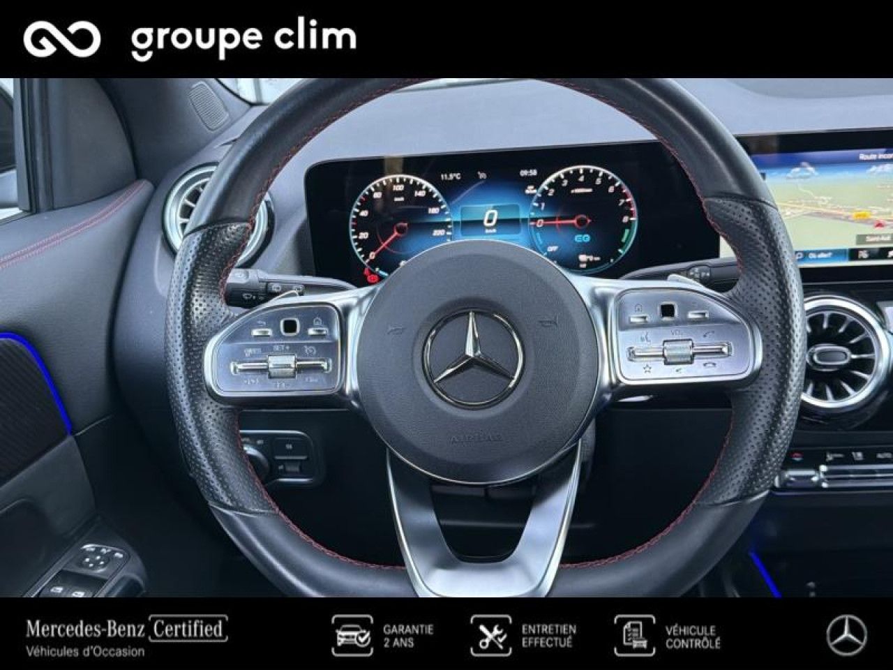 Photo du v&eacute;hicule 17 / 18