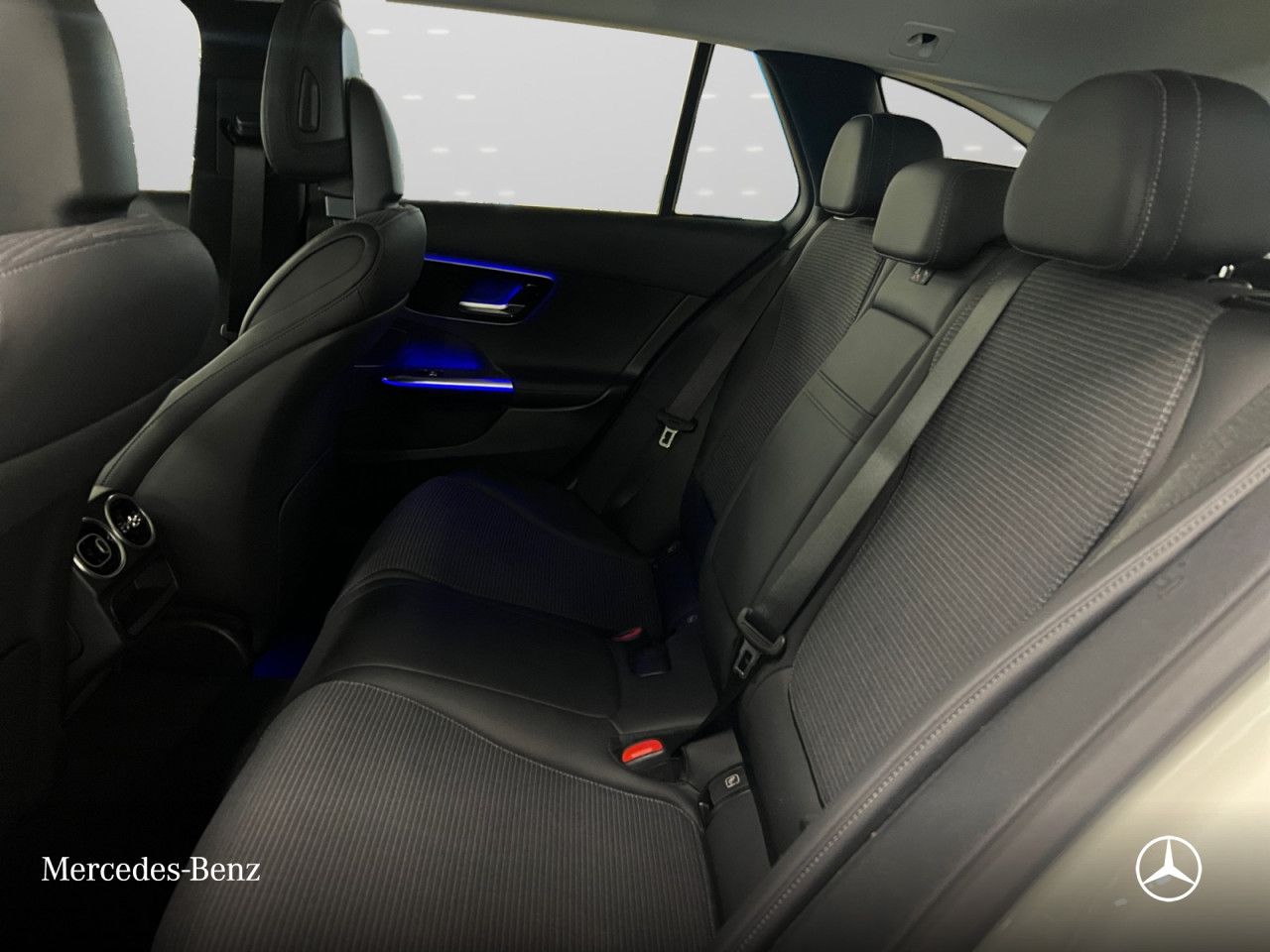 Mercedes-Benz C-Klasse – Bild 9