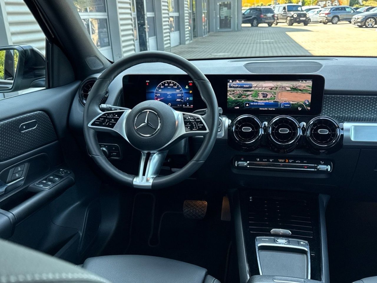 Mercedes-Benz GLB – Bild 8
