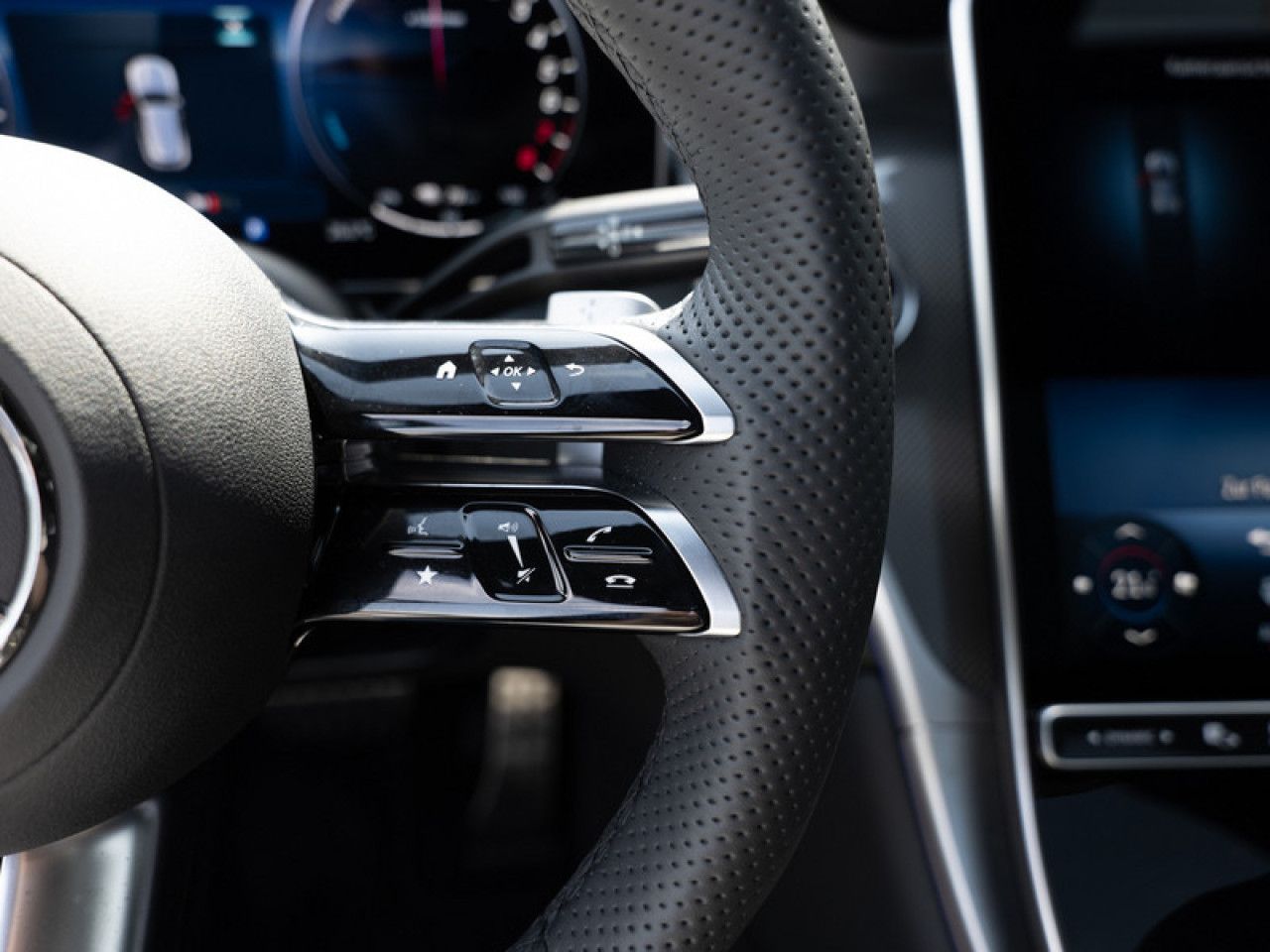 Mercedes-Benz GLC – Bild 16