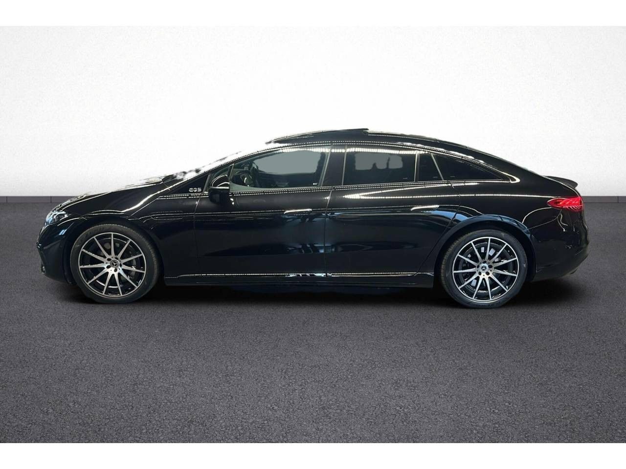 Photo du v&eacute;hicule 3 / 18