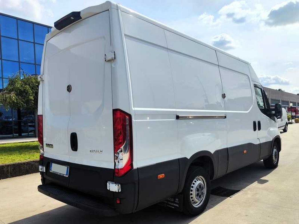 IVECO | 35S14V H2 3520L
