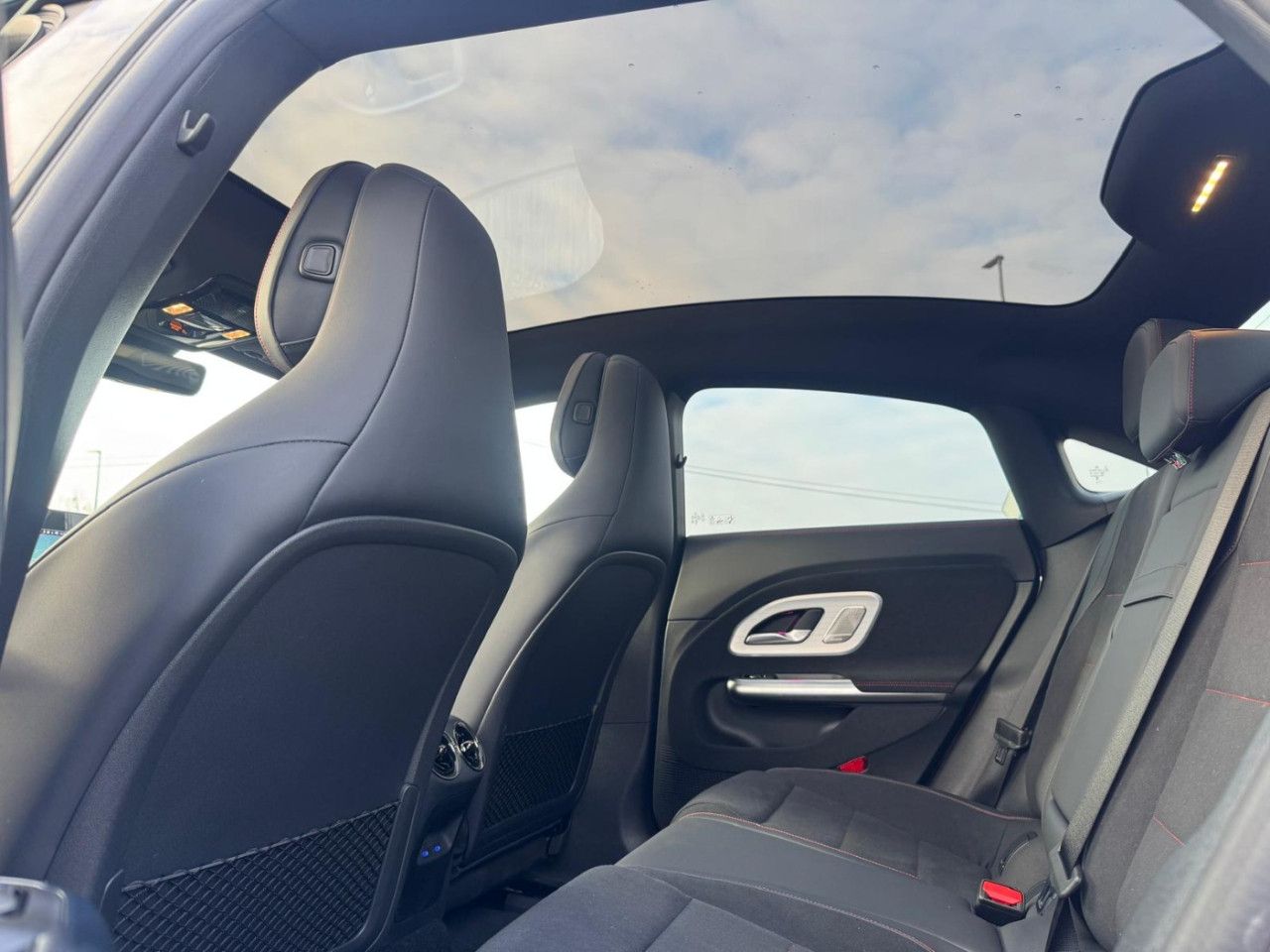 Fahrzeugbild 11 / 17