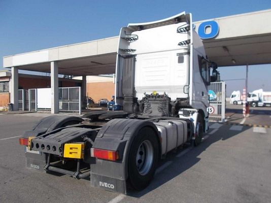 Vehicle image 5 / 7
