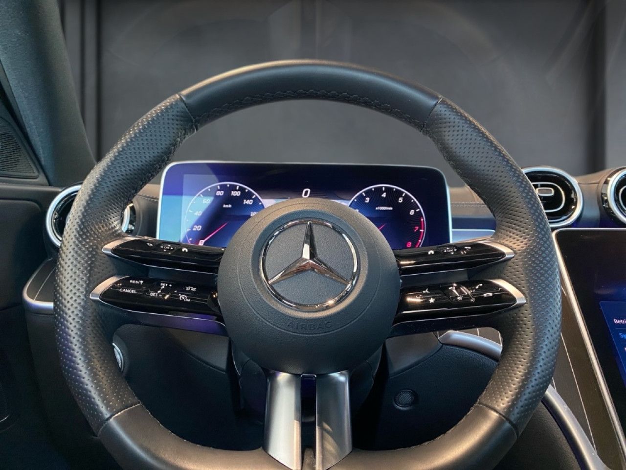 Mercedes-Benz C-Klasse – Bild 6