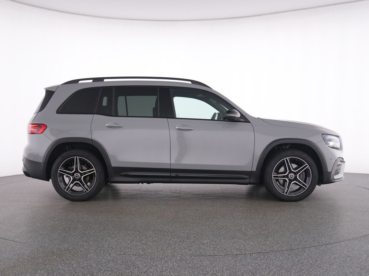 Mercedes-Benz GLB – Bild 11