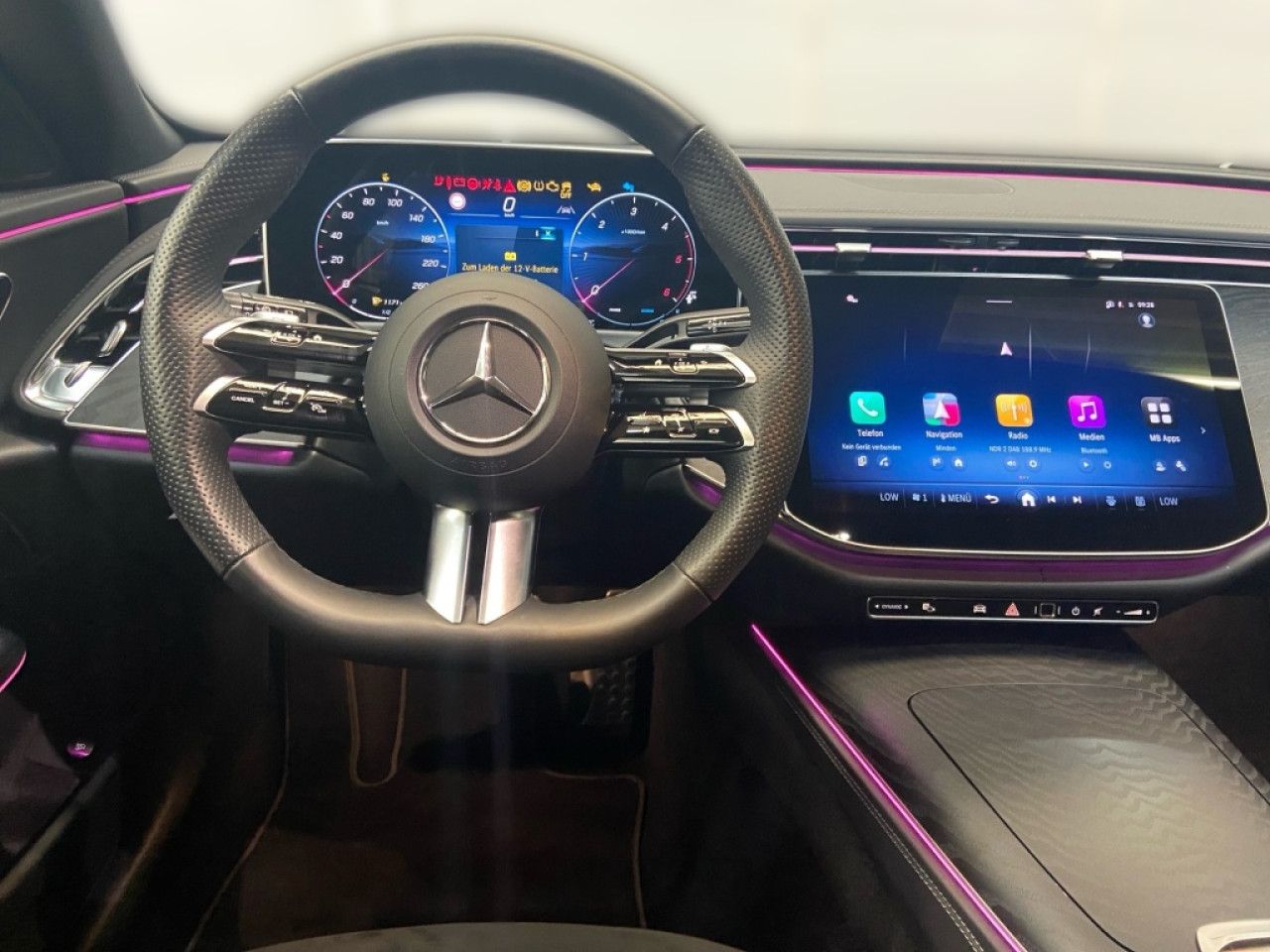 Mercedes-Benz E-Klasse – Bild 9