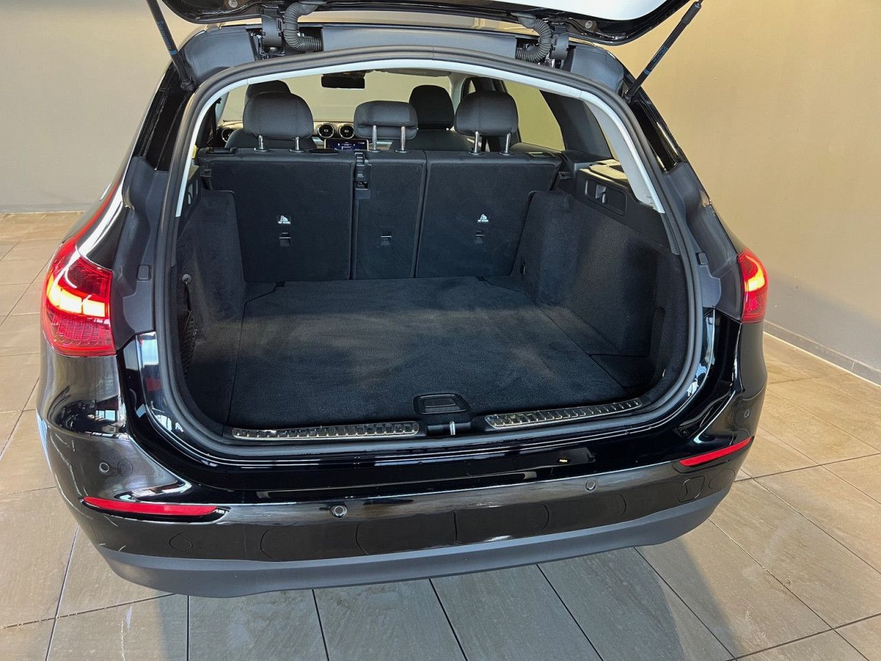 Mercedes-Benz C-Klasse – Bild 2