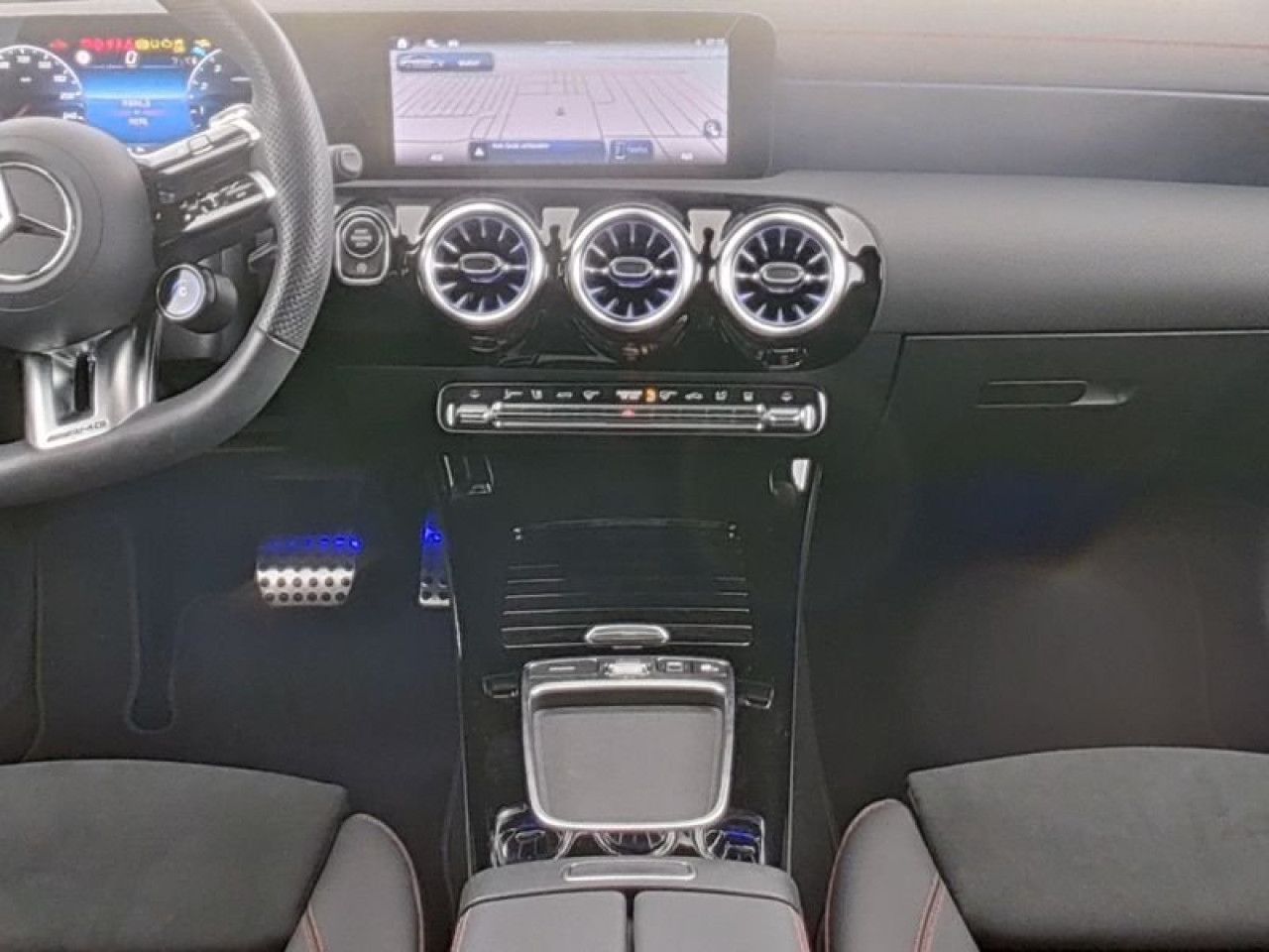 Mercedes-Benz CLA – Bild 11