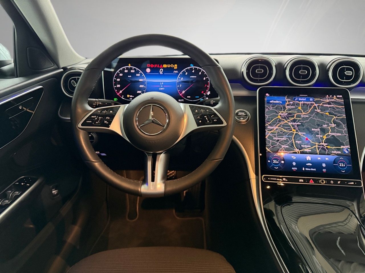 Mercedes-Benz C-Klasse – Bild 17