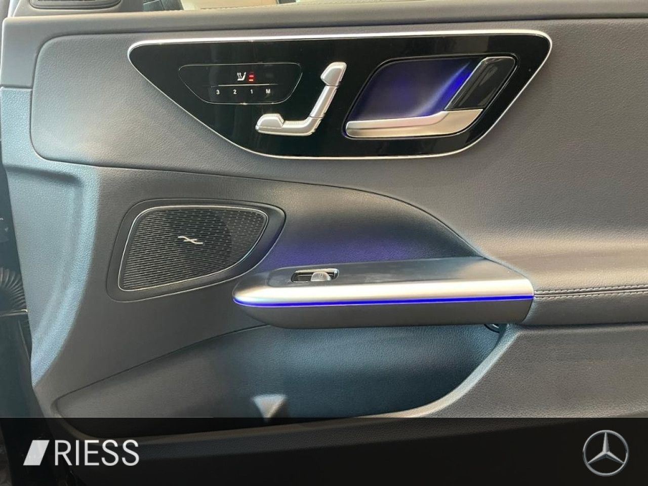 Mercedes-Benz C-Klasse – Bild 12