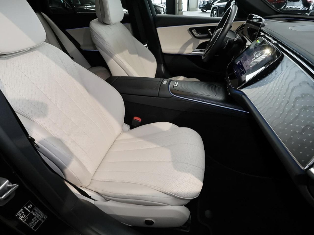 Mercedes-Benz E-Klasse – Bild 5