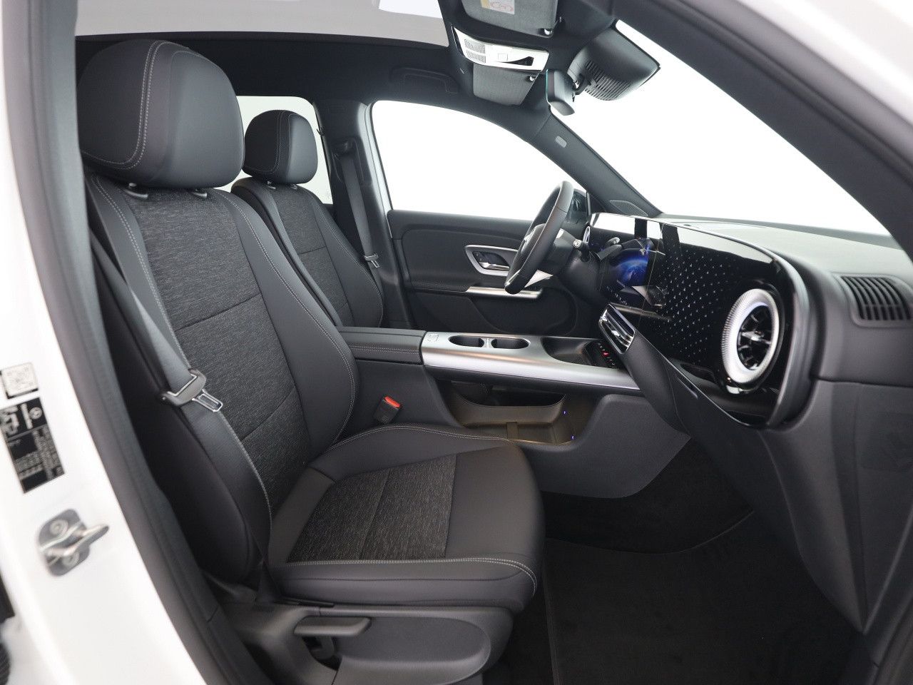 Mercedes-Benz GLB – Bild 9