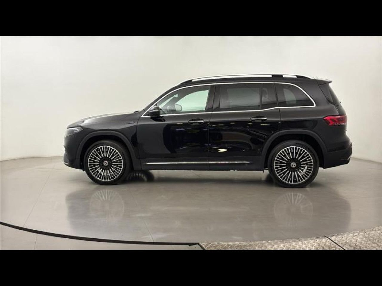 Photo du v&eacute;hicule 8 / 18