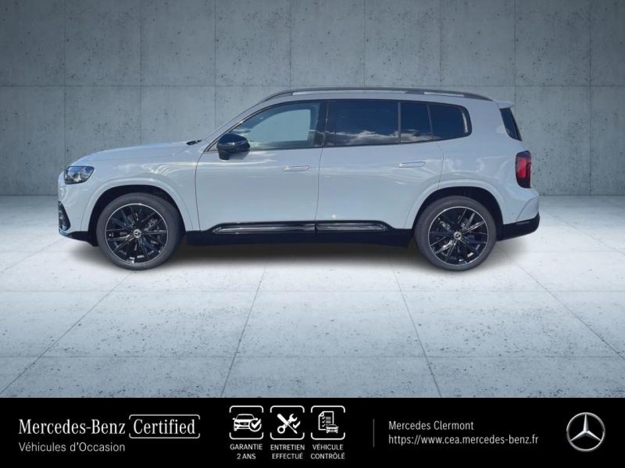 Photo du v&eacute;hicule 9 / 18