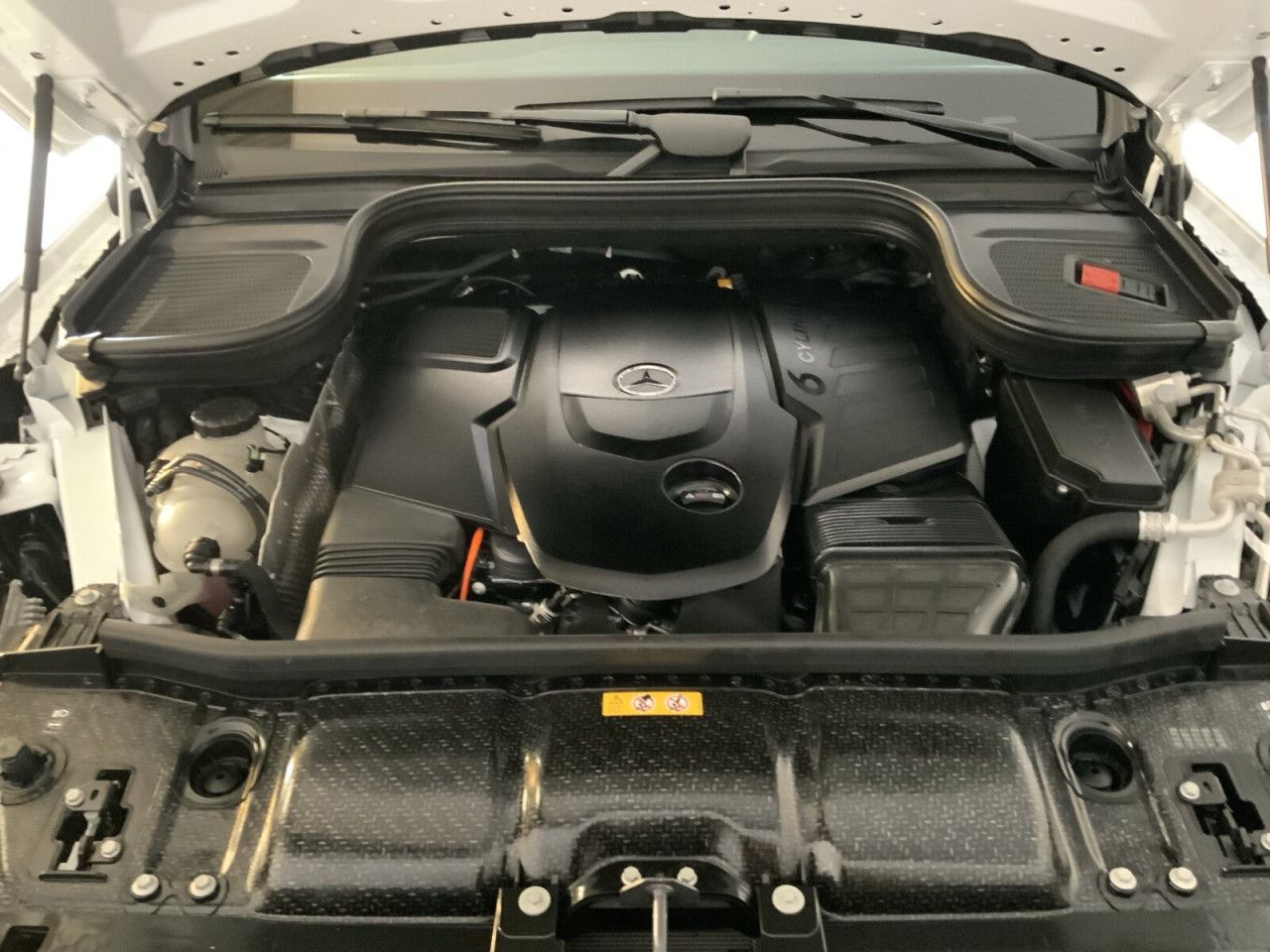 Mercedes-Benz GLS – Bild 12
