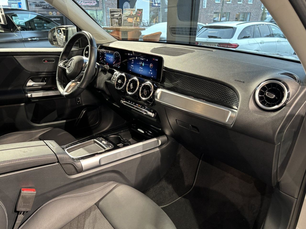 Mercedes-Benz GLB – Bild 12
