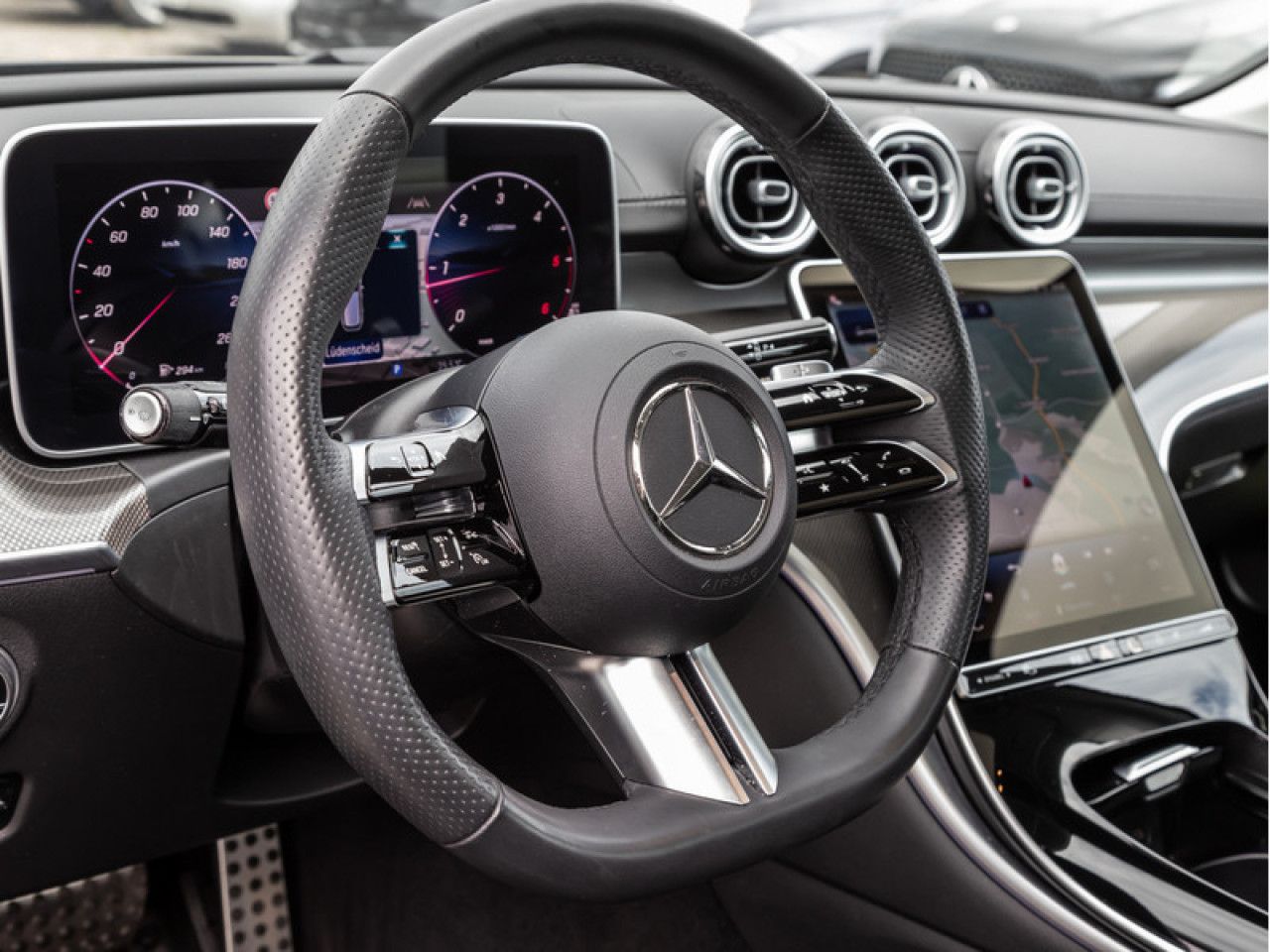 Mercedes-Benz C-Klasse – Bild 24