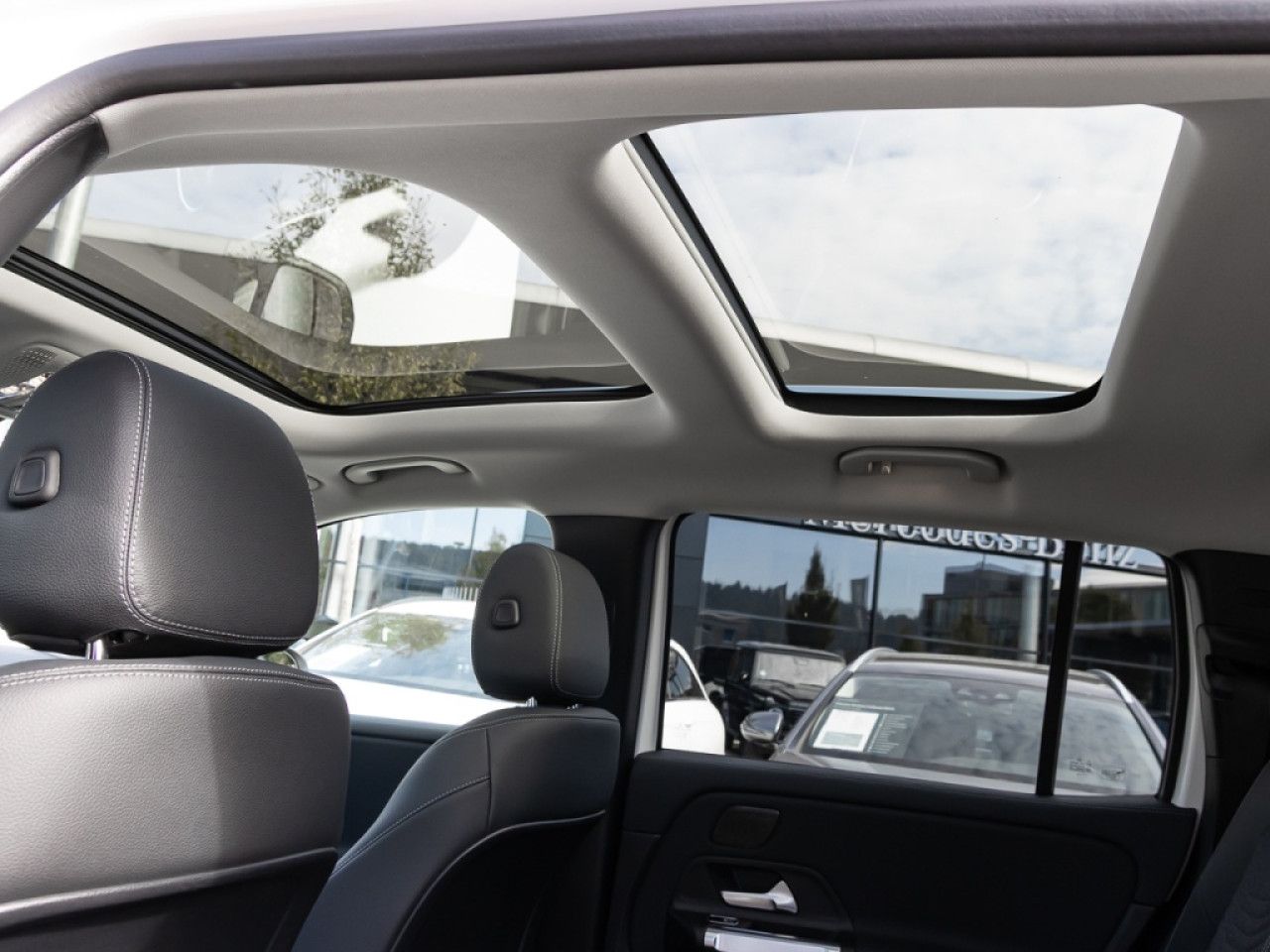 Mercedes-Benz EQB – Bild 11