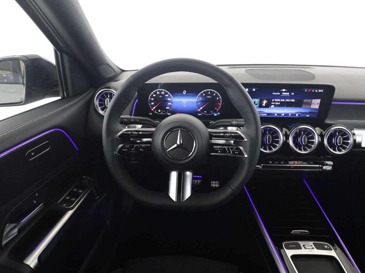 Mercedes-Benz GLB – Bild 11