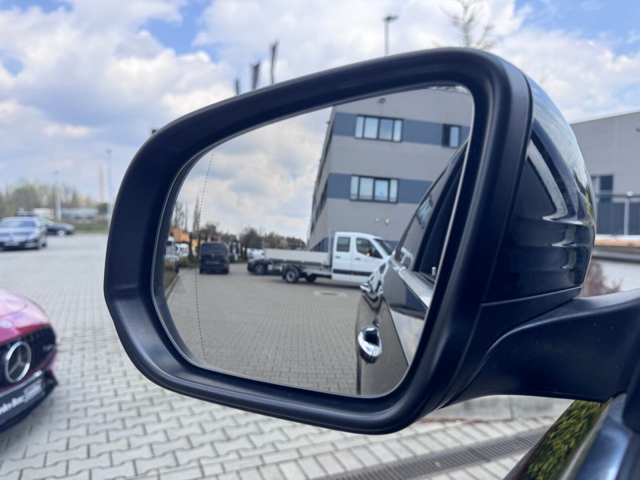 Zdjęcie pojazdu 29 / 29