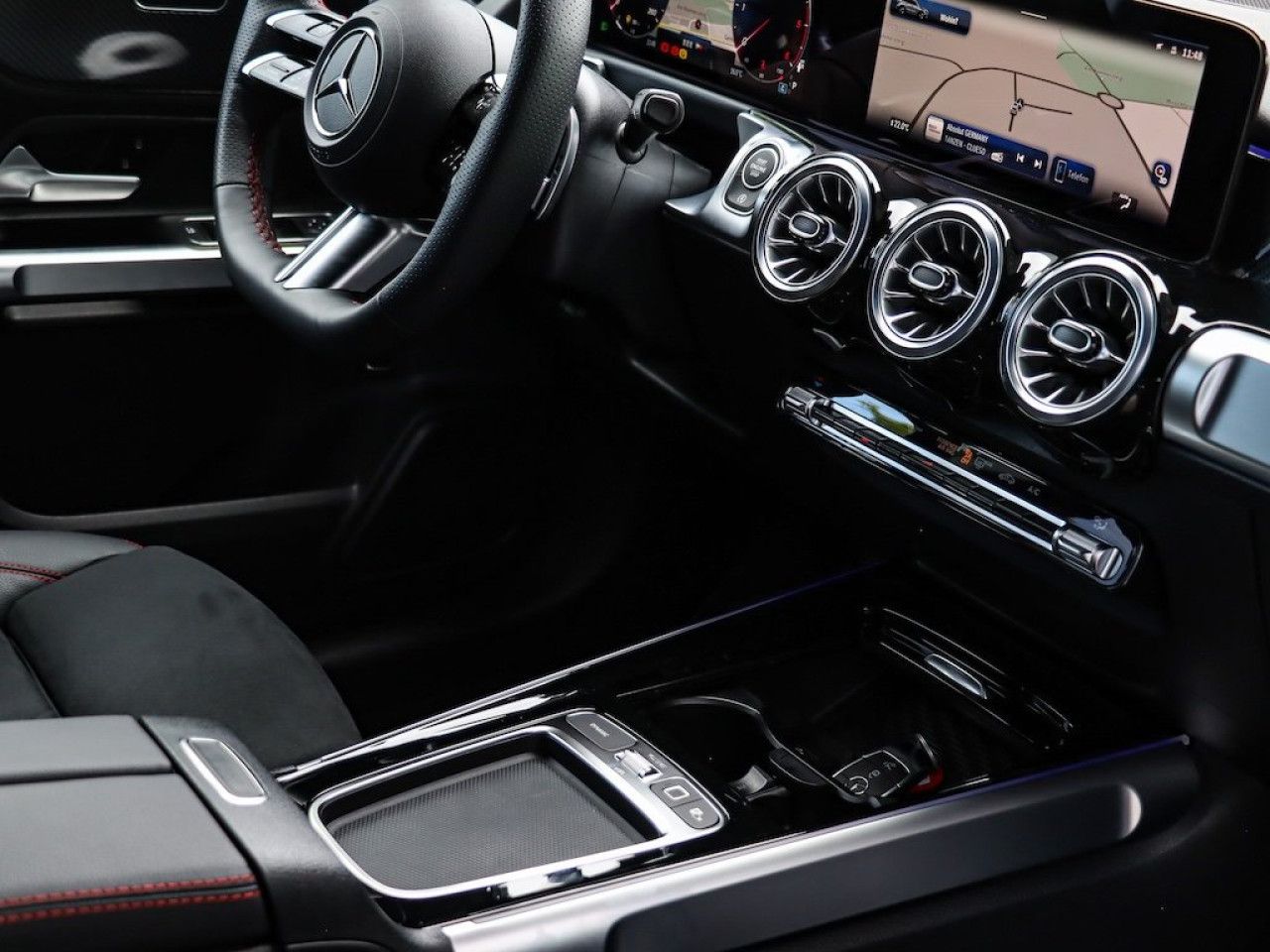 Mercedes-Benz GLB – Bild 24