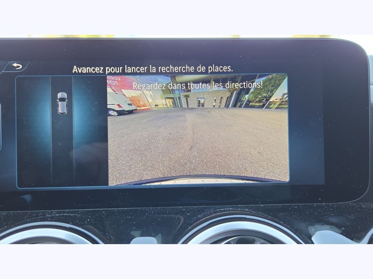 Photo du v&eacute;hicule 18 / 18