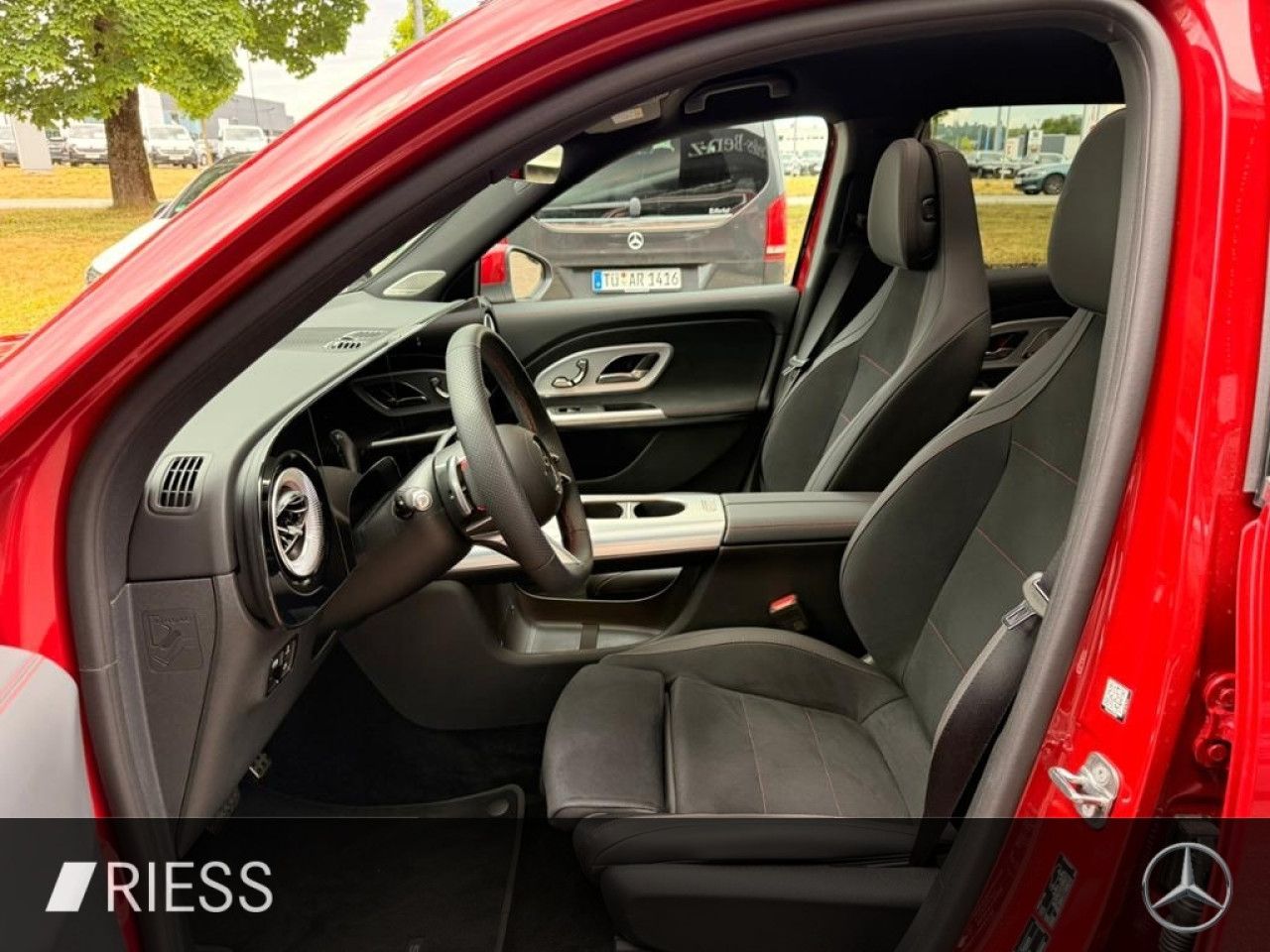 Mercedes-Benz GLB – Bild 2