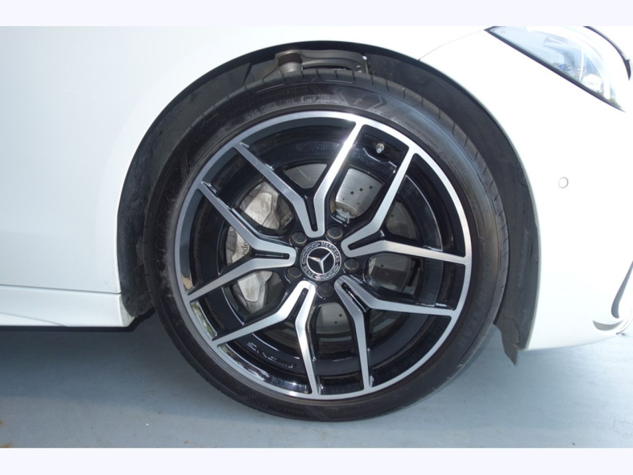 Photo du v&eacute;hicule 9 / 18