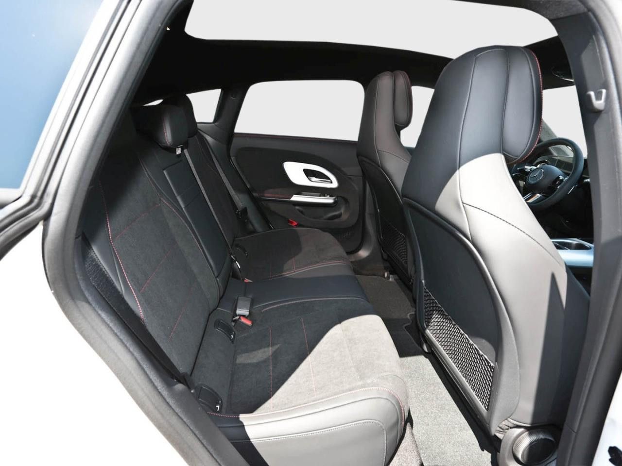 Mercedes-Benz CLA – Bild 11