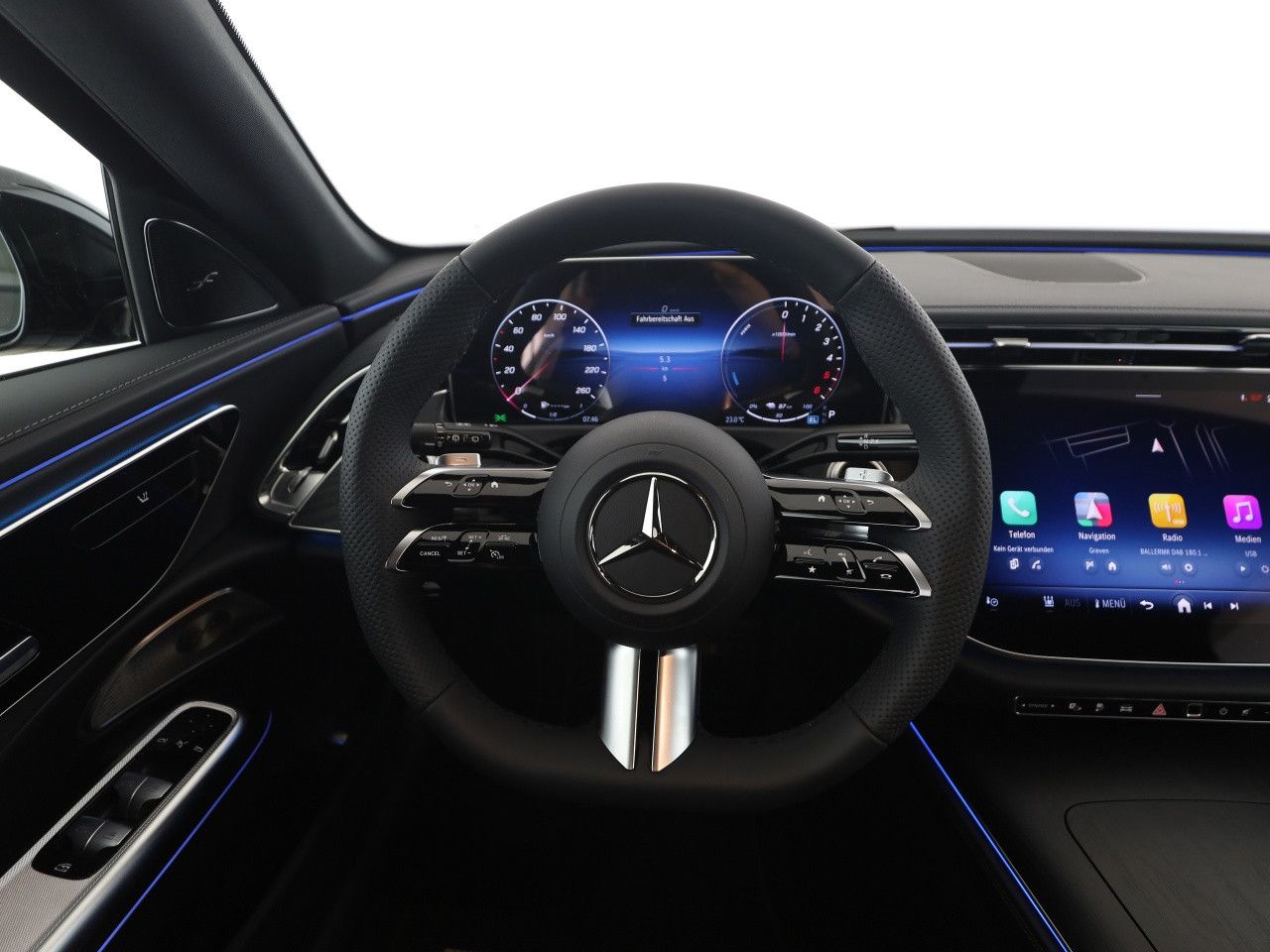 Mercedes-Benz E-Klasse – Bild 11