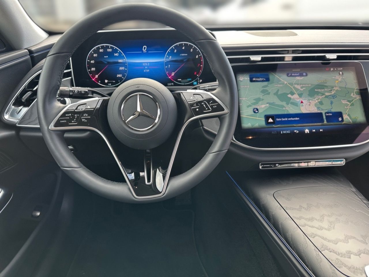 Mercedes-Benz E-Klasse – Bild 9