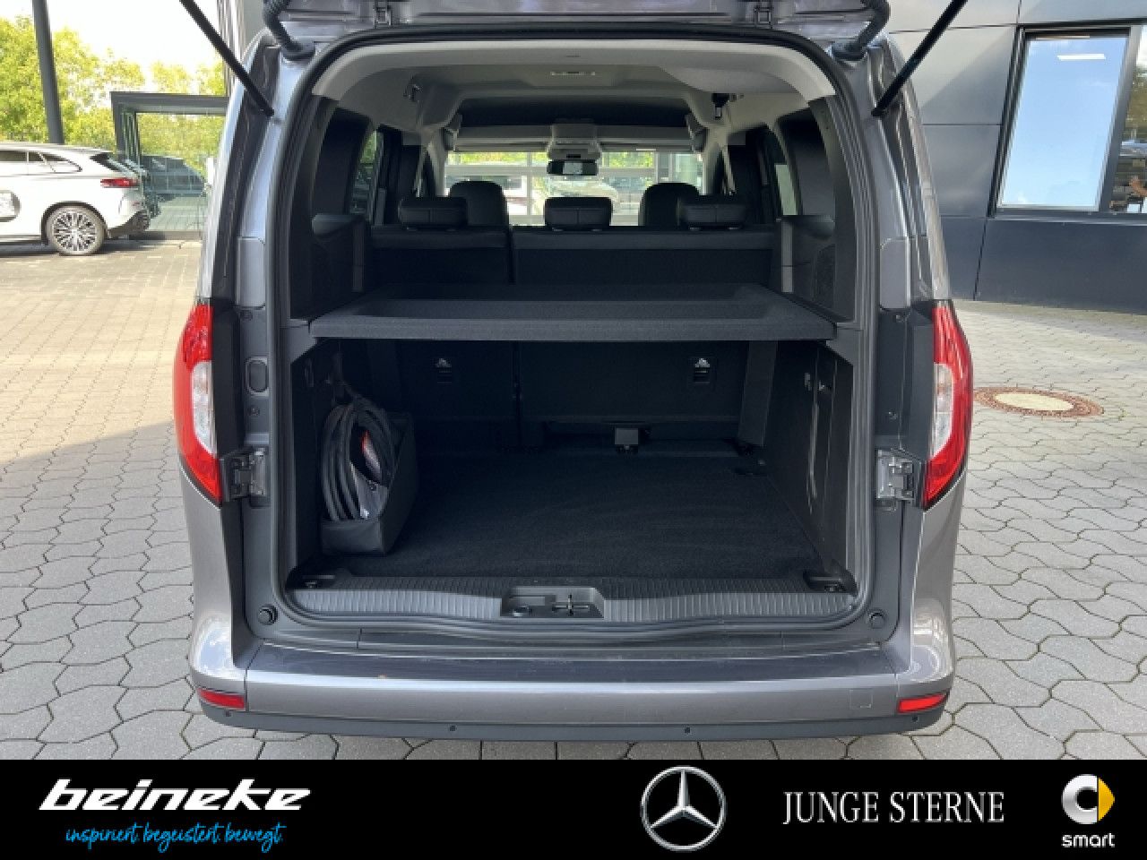 Mercedes-Benz EQT – Bild 17