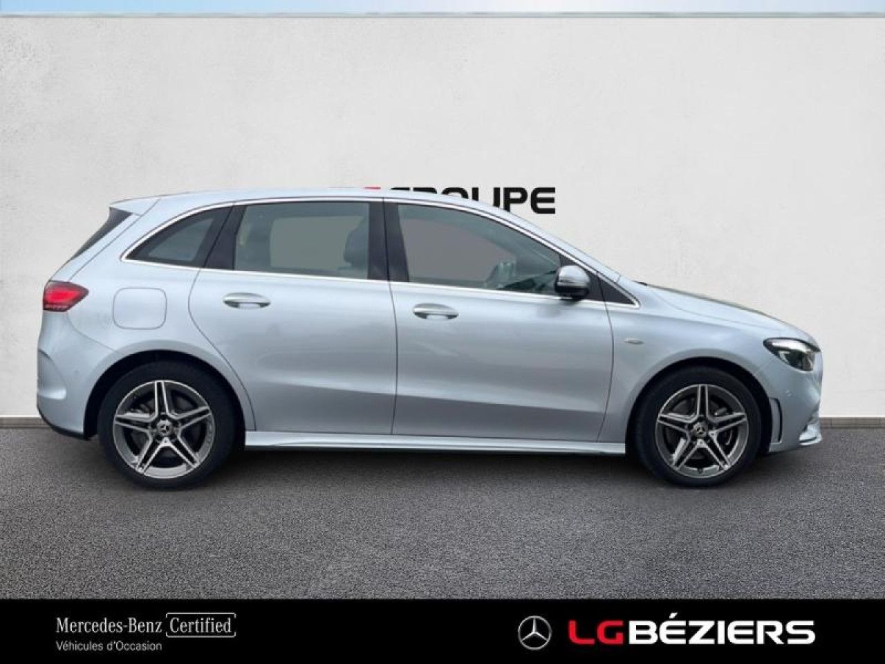 Photo du v&eacute;hicule 8 / 18