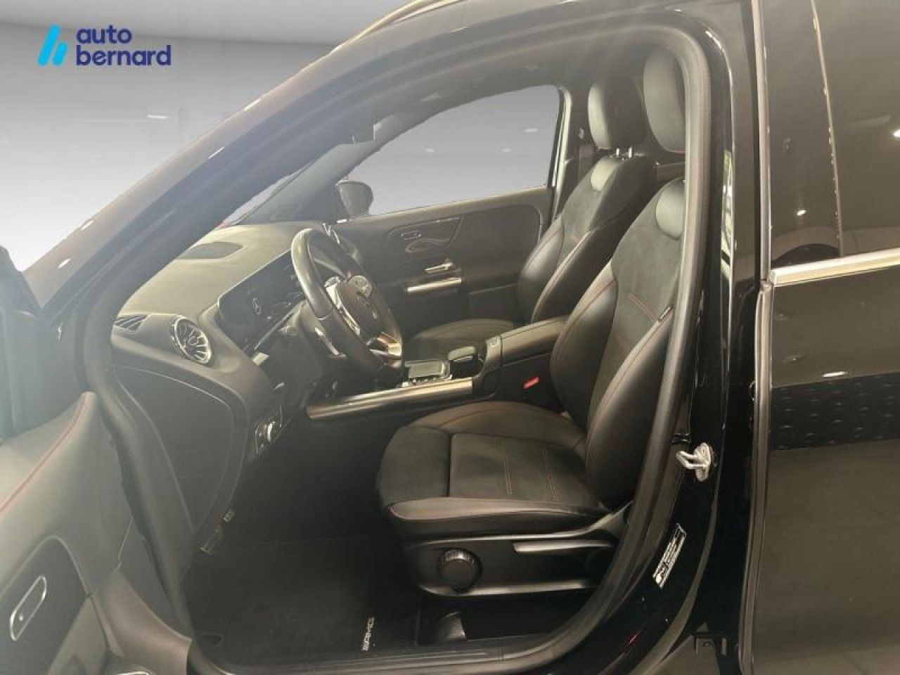 Photo du véhicule 9 / 17