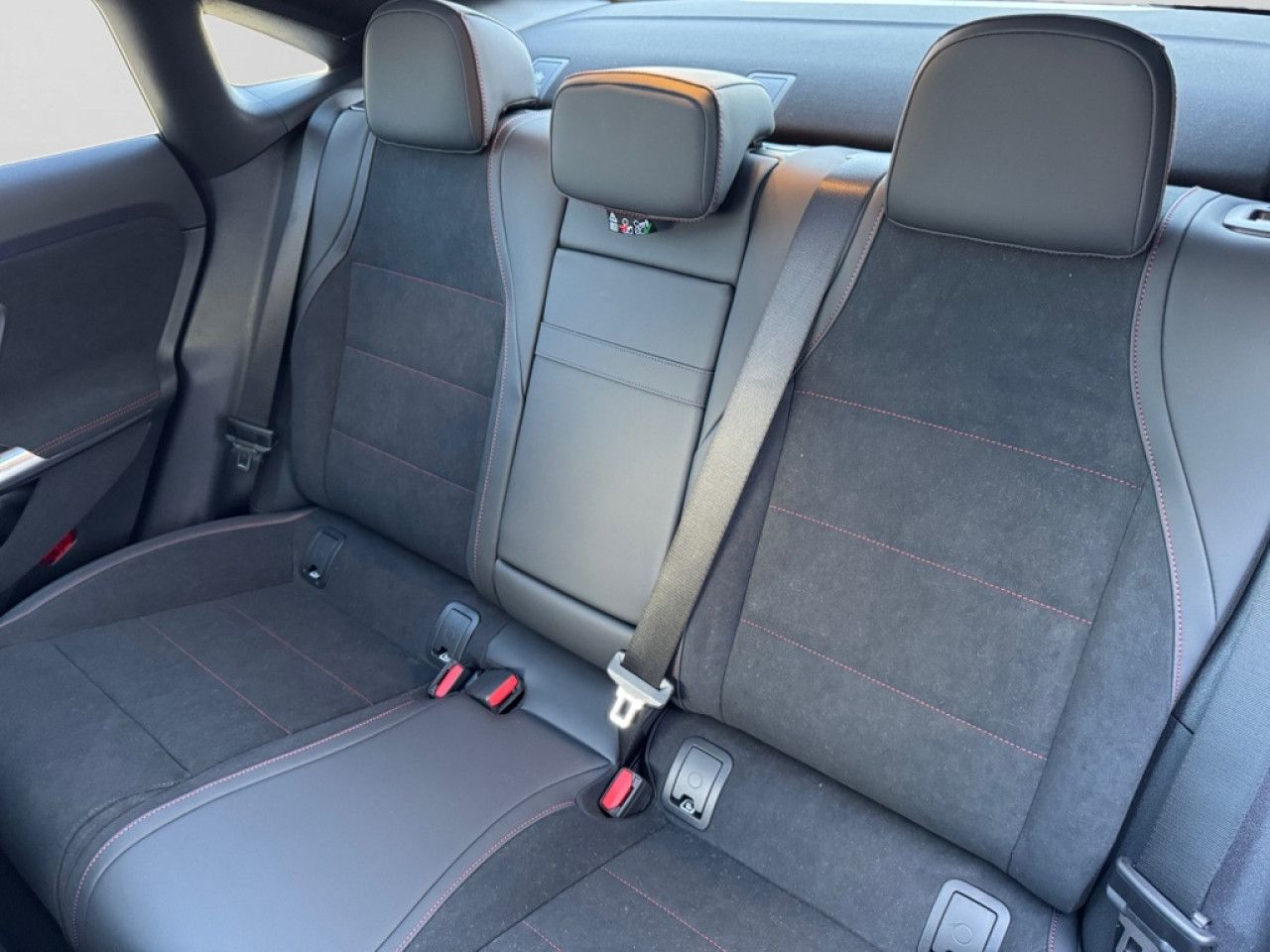 Mercedes-Benz CLA – Bild 9
